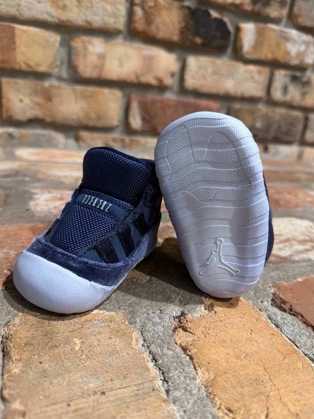 Air Jordan 11 Retro CB 